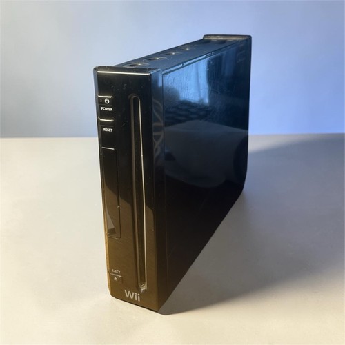 Nintendo wii console - nintendo,