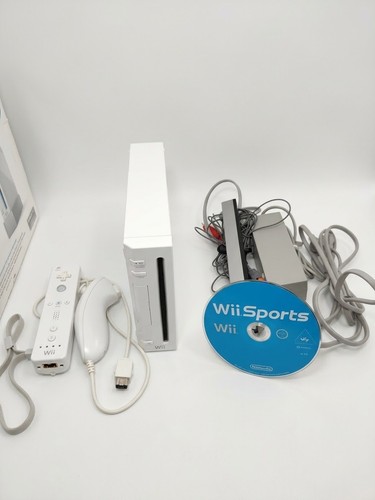 Nintendo wii console - nintendo,
