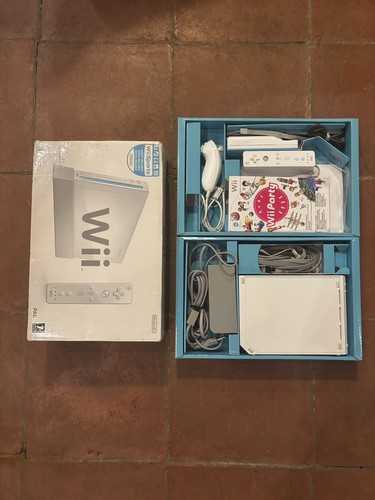 Nintendo wii console pal - wii,
